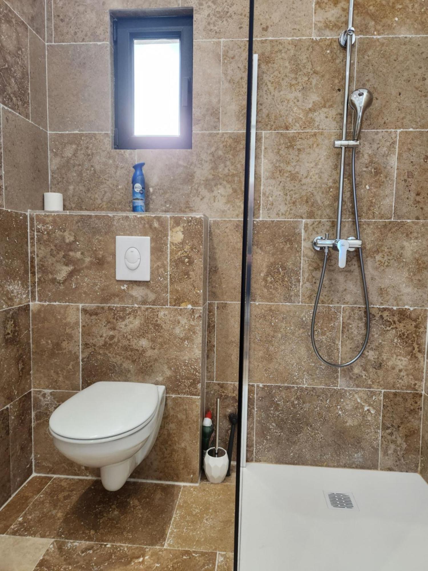 Maison "Cosy" Avec Parking Prive Et Climatisation Nîmes Exteriör bild